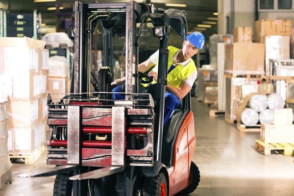 Tips For Improving Warehouse Traffic Flow
