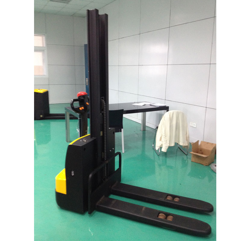 1.0 Ton Electric Stacker ELES-10s